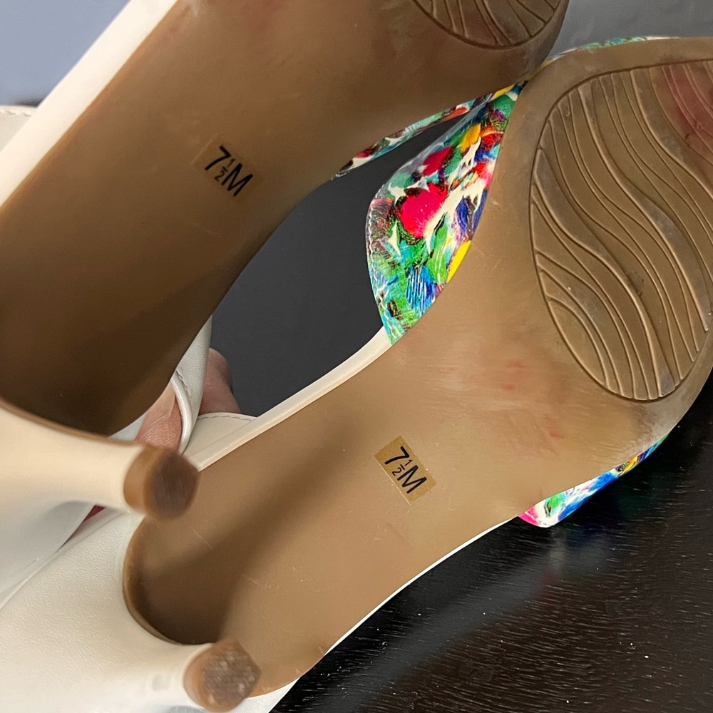 Impo Kitten Heel Vibrant Slingback - Picture 4 of 5